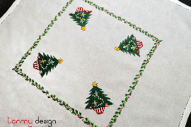 Christmas square table cloth - 4 pine tree embroidery (size 90cm)